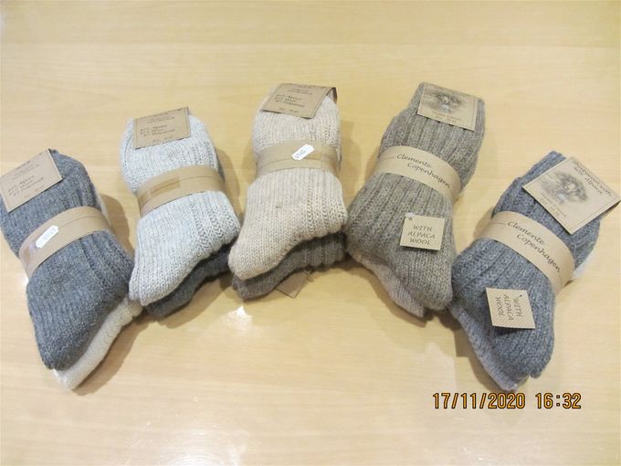 Kraftig alpaca sok.   Pris 120 Kr. for  2 par.