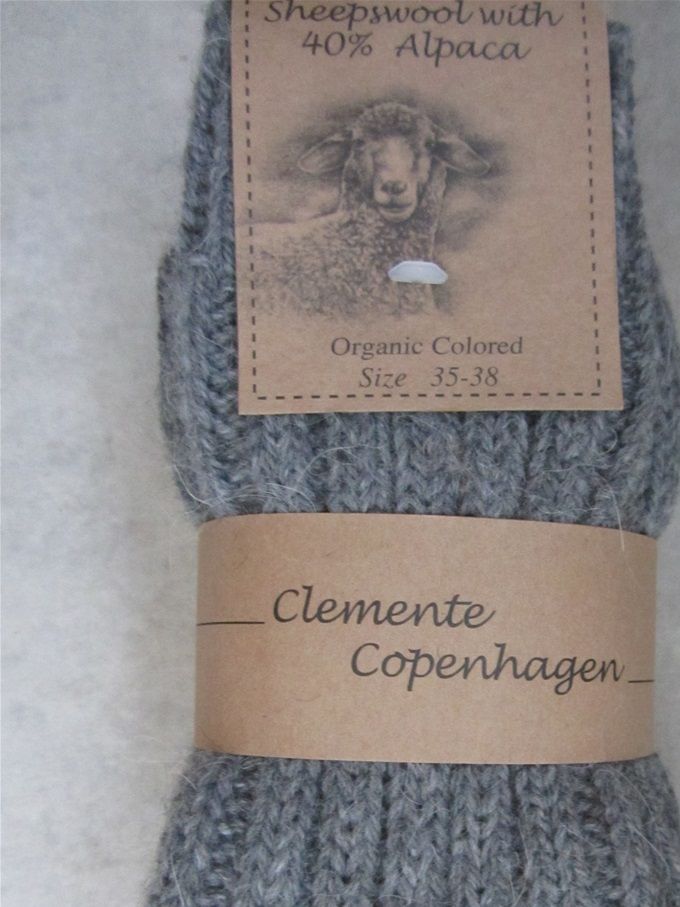 Kraftig alpaca sok.   Pris 120 Kr. for 2 par.